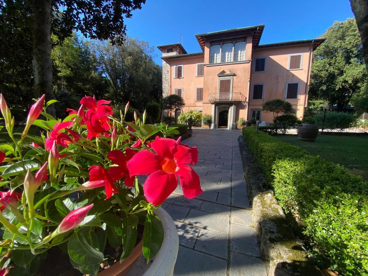 Residence Il Fortino マリーナ・ディ・マッサ エクステリア 写真